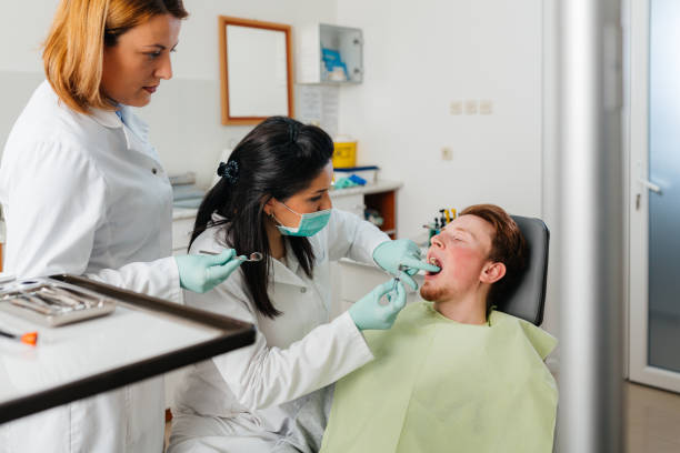 Best Weekend Emergency Dentist in Columbus, MN